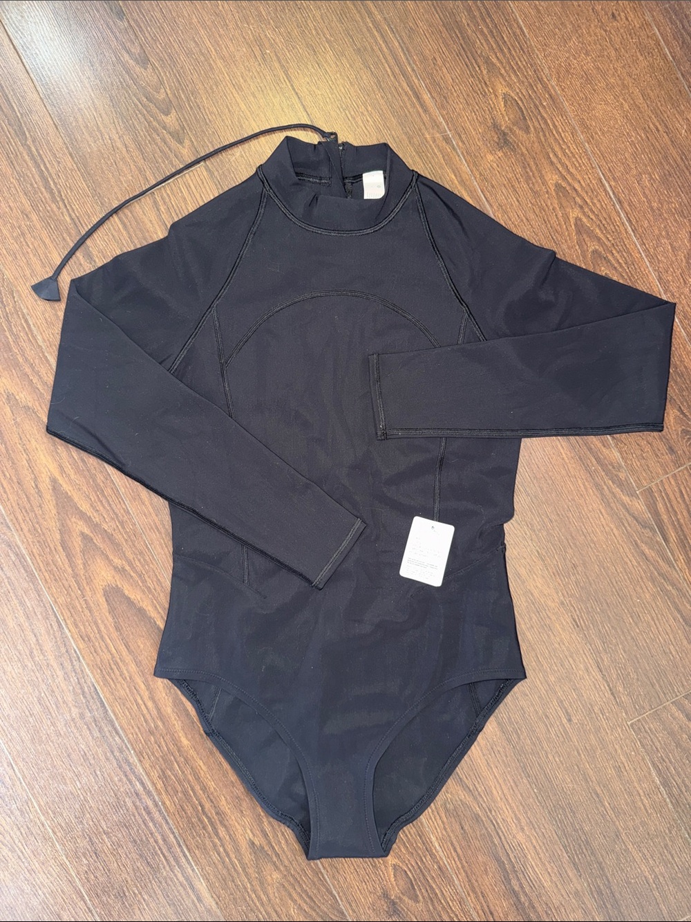 Lululemon NWT Black Long-Sleeve Zip-Back Paddle Suit Swimsuit Size 8